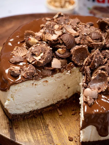 How much Ferrero is too much Ferrero? My Nutella Cheesecake is topped with a generous amount of Ferrero Rocher for the ultimate chocolate-hazelnut indulgence.