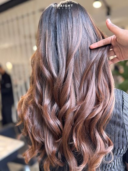 I call this look "caffeine for your hair". The rich, smooth caramel tones and effortless waves are totally addictive.