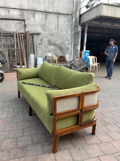 Living Room Seating: Sofas, Daybeds & Benches photo 73