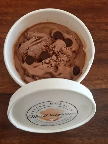 Introducing our artisanal Belgian Chocolate Bliss Gelato. Made with high-quality chocolate, it's a rich, intense, and purely chocolaty indulgence for the purists.