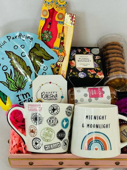 The Gift Cottage - Personal & Festive Gifting Festive Hampers photo 85