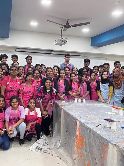A large group of enthusiastic first year students at VESCOA college. I conducted a two day resin and fluid art workshop where we created over 200 artworks, kicking off their college life with a burst of creativity.