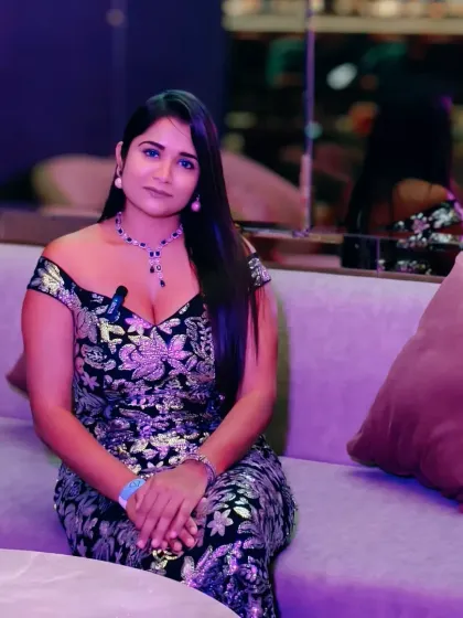 Relaxed and ready for a fun evening with the Stemz Healthcare team. I create a comfortable atmosphere where employees can let loose and bond.