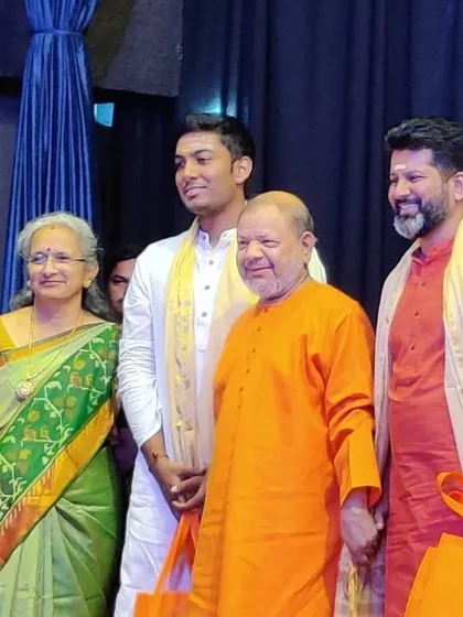 On stage with Tejomayanand Swamiji and my co-artist B.C. Manjunath anna after our performance at the Naada Bindu festival.