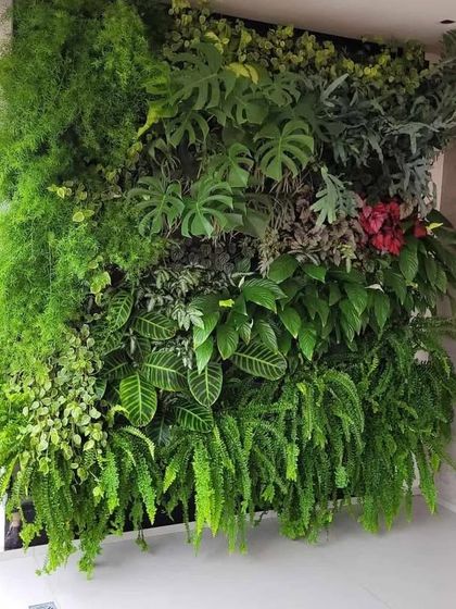 Statement Features: Vertical Gardens & Water Walls photo 9
