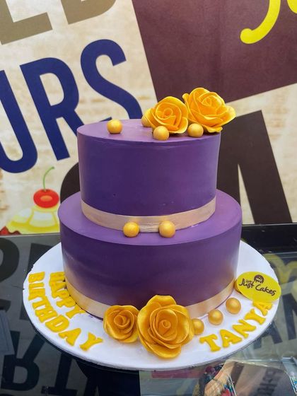 Elegant & Celebration Cakes photo 21