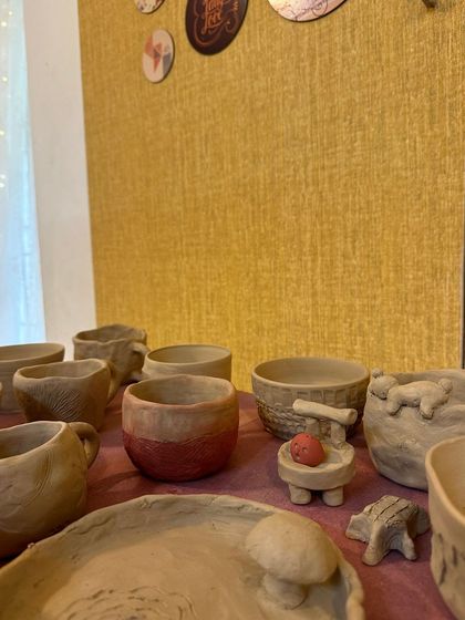 More beautiful student artwork from a Chennai session. I love the little details, like the tiny figure sitting on a chair or the cat resting on the edge of a bowl.