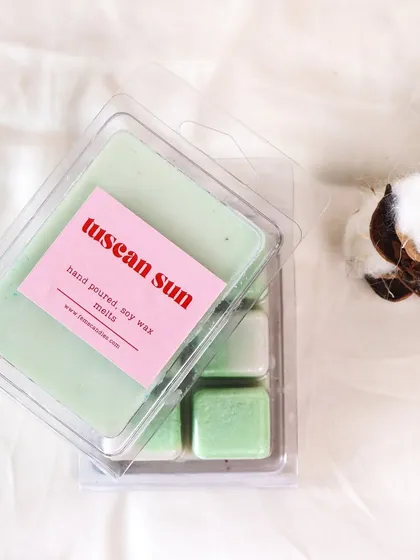 Our Tuscan Sun wax melts are one of my favorite fragrances to date. The fresh, citrusy scent is so uplifting.