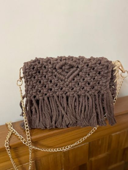 I also offer sling bags with a touch of bling! This brown macrame bag comes with a beautiful gold chain strap, which makes it feel a little more dressy.
