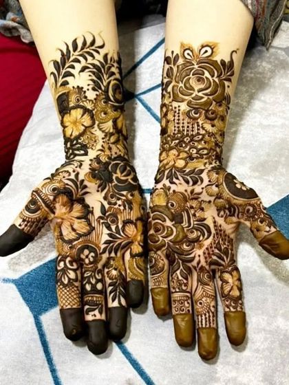 Full Coverage Bridal Henna photo 56
