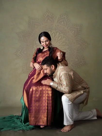 Abhinandan Photography - Maternity Photography Timeless Saree Portraits photo 15