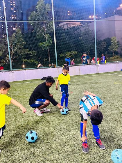 Elite Soccer School - Youth Football Coaching Programs Youth Development (Ages 6-10) photo 65