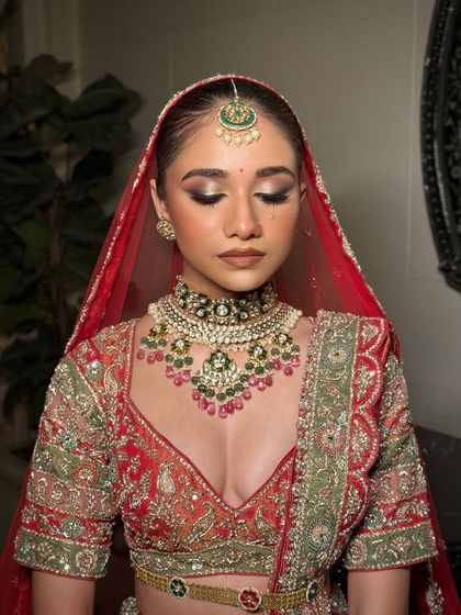 A close up of this timeless bridal look. Notice the soft shimmer on the eyelids and the perfectly blended skin. My goal is to make sure your makeup looks flawless even with your eyes closed.