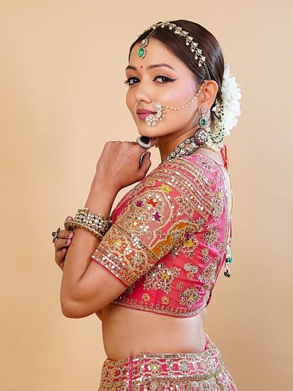 Traditional Phera Looks photo 19