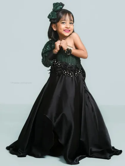 It's always a joy to photograph young talent. This is a portrait of child artist Vanshika for the Anubandha awards, capturing her bright personality in a studio setting.