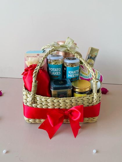 Voodh - Corporate Gifting Solutions Elegant Baskets & Trays photo 17