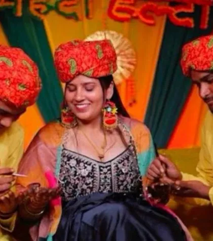 To add a special touch to your mehandi ceremony, my team can arrive in traditional Rajasthani attire. It brings an authentic and festive vibe to your event, celebrating my Rajasthani roots.