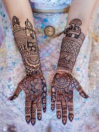 Custom & Themed Henna