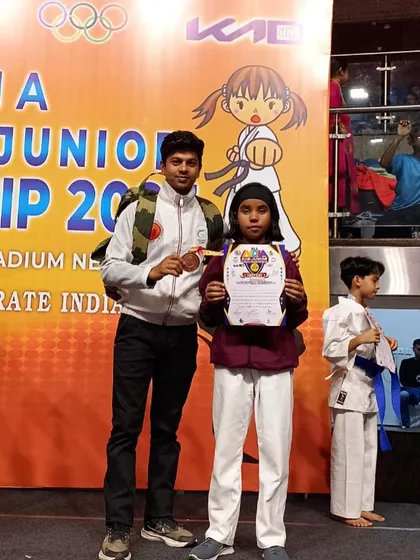Our sub-junior student Shivani with her bronze medal at the National Karate Championship in New Delhi.