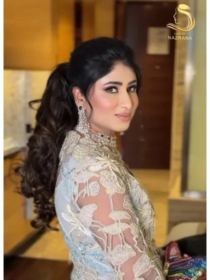 My client looking absolutely stunning with her high-volume, textured ponytail.