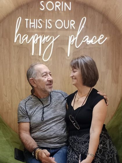 It's a joy to host guests of all ages. This couple visited for a day of pampering and shared this lovely moment together in our lounge area.