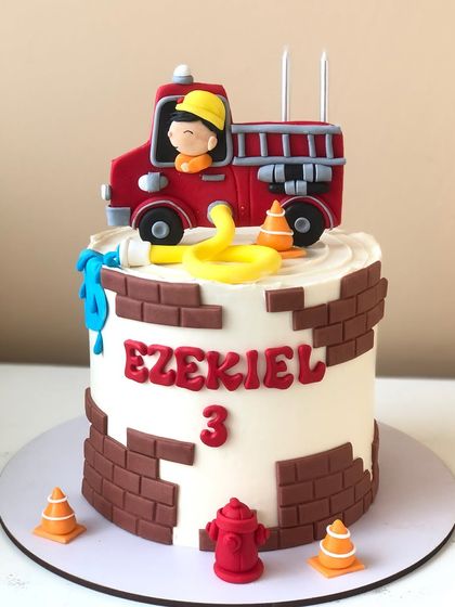 Ankita Das - Designer Cakes & Desserts Wheels, Games & Superheroes photo 25