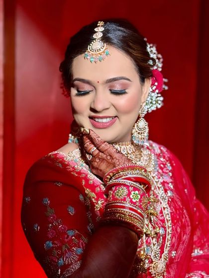 The Quintessential Red Bride photo 13