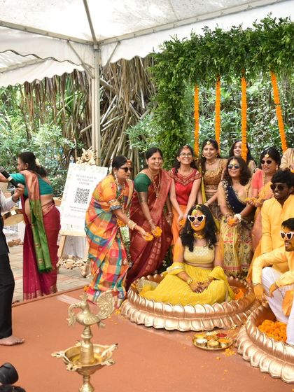 Emcee Pramod - Wedding Emcee & Host Vibrant Haldi & Mehendi Ceremonies photo 19