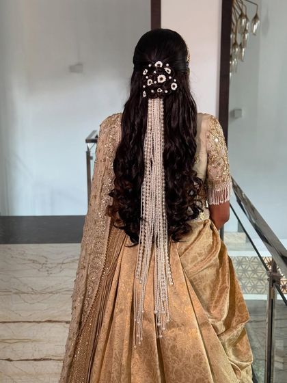 Bhavya Achar - Bridal & Occasion Styling Romantic Open & Half-Up Styles photo 7