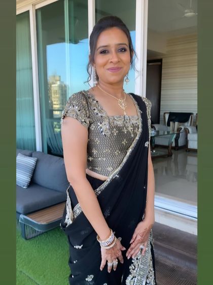 Timeless Beauty: Makeup for Mature Skin photo 27