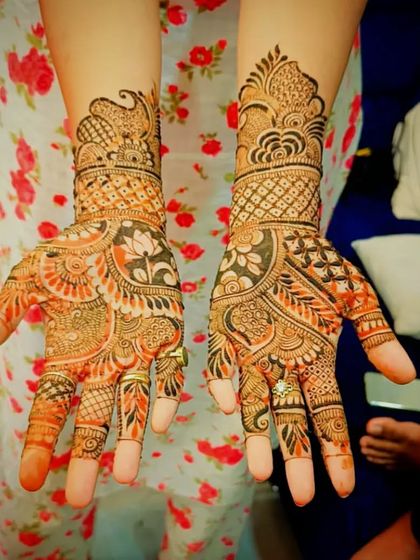 Traditional Full-Arm Henna photo 40