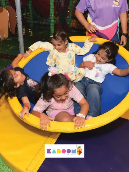Round and round we go! Group play is all about shared laughter, and our spinning rides are a huge hit for friends to enjoy together.
