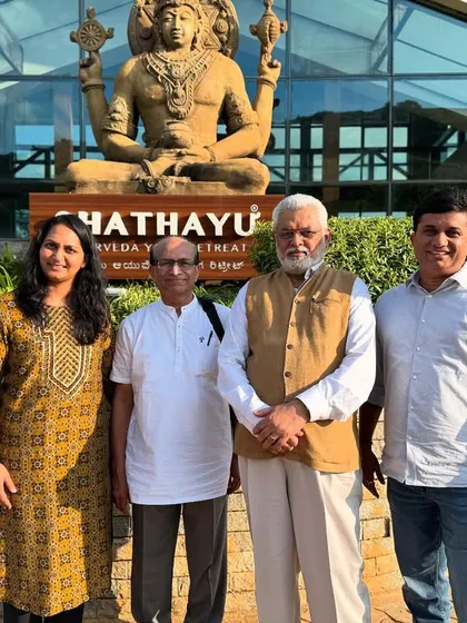 Our team with Dr. G.G. Gangadharan and Dr. Ravi Temarisa, a practitioner from the USA. Such visits inspire us to continue spreading the light of Ayurveda across the globe.