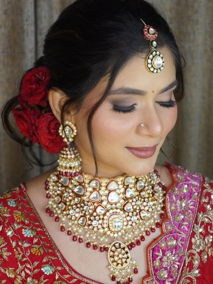 Classic & Elegant Brides photo 26