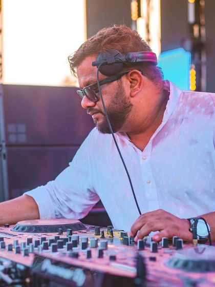 Digvijay Singh Thakur - DJ Services for Events & Parties Festival Takeovers: Holi & Beyond photo 28