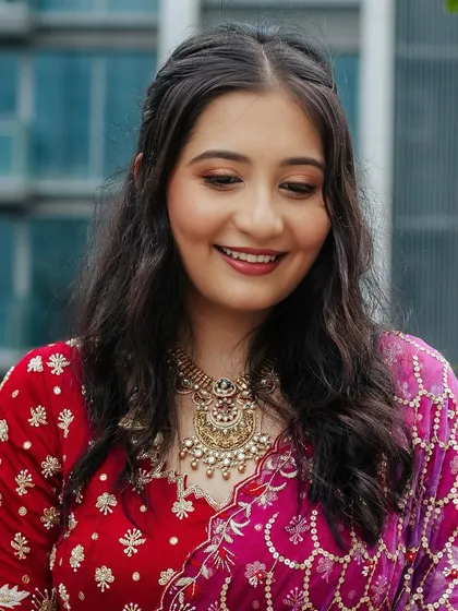 This bride's effortless makeup look for her Roka ceremony was all about a soft, smooth base and a fresh-faced glow. The result is perfectly radiant and beautiful.