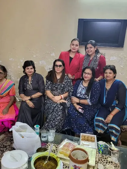 A full group picture from a professional gathering. These events are crucial for building relationships and sharing knowledge within the legal world.