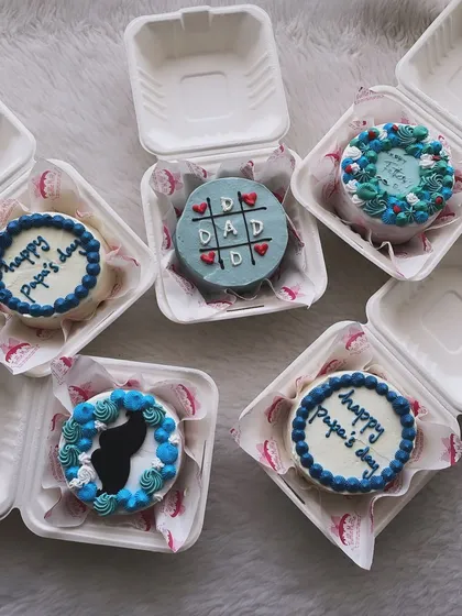 More of the Father's Day bento cake collection. Each one is designed to be a small but special treat for dad.