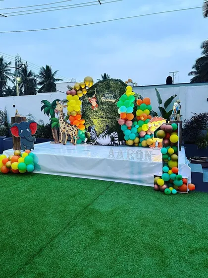 Our jungle theme birthday parties are a crowd favorite. We transform our space with detailed backdrops, colorful balloon arrangements, and fun animal cutouts to create an immersive world for the kids to enjoy.