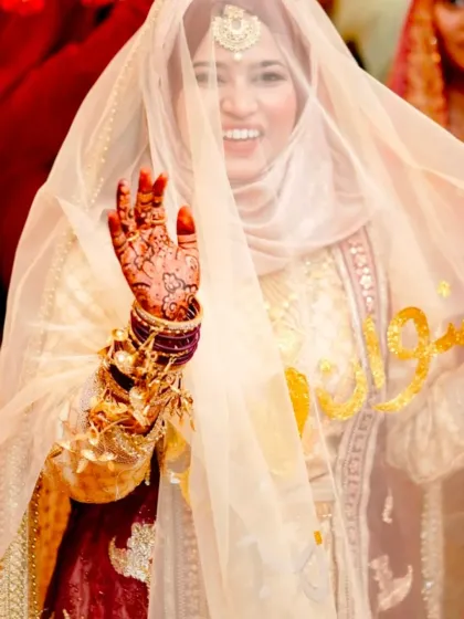 The pure joy of a bride on her wedding day. Seeing this smile is why I pour my heart into every design. This is a look at the beautiful, rich stain of my organic henna after it has fully developed.