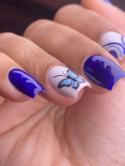Artistic & Themed Nail Art photo 9