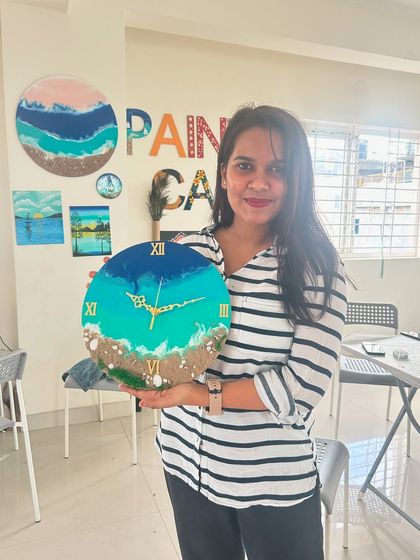 Paint Cafe Studio - Corporate Art Workshops Stunning Resin Art (Clocks, Trays & Decor) photo 42