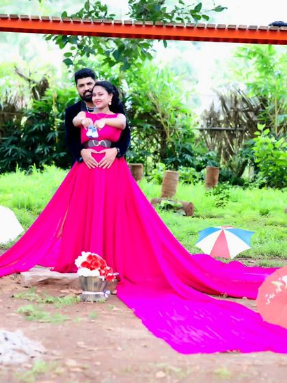 Costume Bank - Photoshoot & Videography Packages Maternity & Family Portraits photo 119