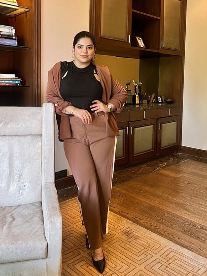 To every bride who has trusted me, thank you. You have filled my heart with endless love and memories. Here's to many more smiles and unforgettable moments together.