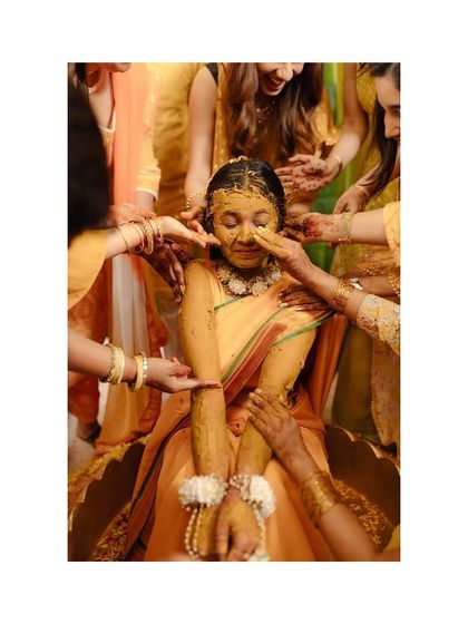 Haldi & Mehendi: Colors & Laughter photo 28