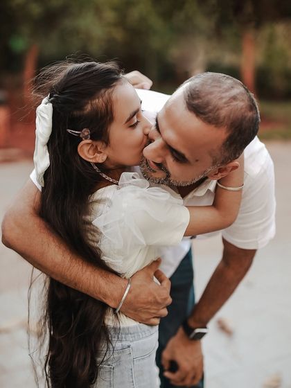 The Heart of the Family: Outdoor & Lifestyle Portraits photo 8