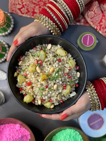A festive presentation of our Sabudana Khichdi for Janmashtami. The vibrant colours and fresh ingredients make it a feast for the eyes and the soul.