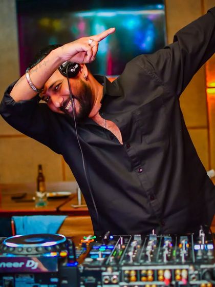 A fun dab pose. I'd rather be a silent eagle that can touch the sky than a parrot that talks too much.