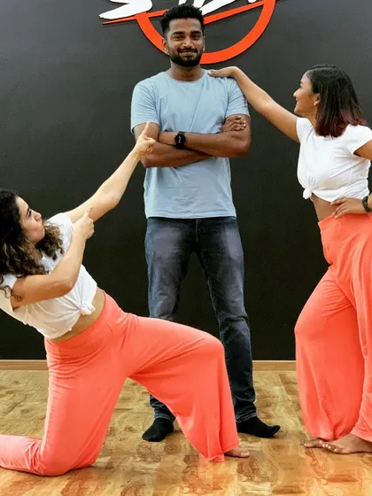 A playful moment captured during our 'Makhna' shoot. Creating choreography for couples and groups is all about capturing the right chemistry and making sure everyone is comfortable and having fun.
