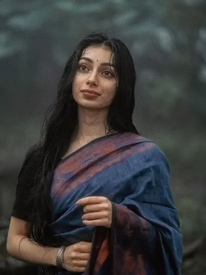 A duplicate of a monsoon shoot image.